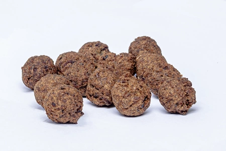 pol_pm_ChrupKule-Mini-dla-psa-konina-z-marchwia-100g-630_2.webp