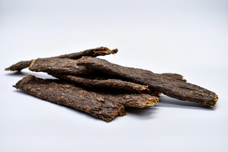 pol_pm_Suszone-mieso-dla-psa-baranina-100g-409_1.webp