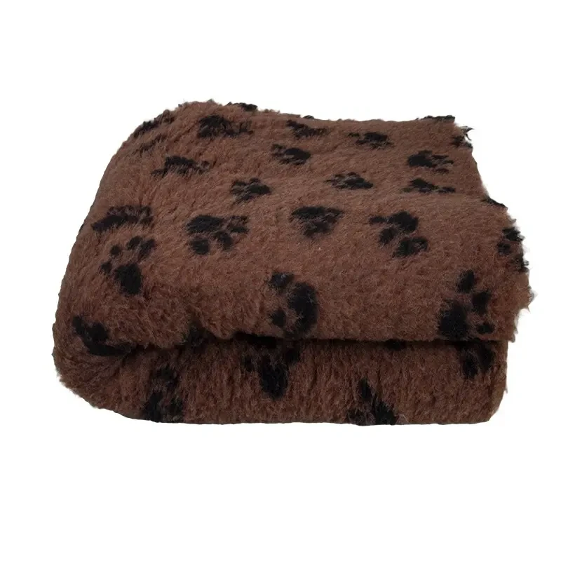 legowisko-dry-bed-28mm-antyposlizgowe-braz-czarne-lapki.webp