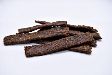 pol_pm_Suszona-ryba-dla-psa-fladra-dorsz-200g-36_2.webp